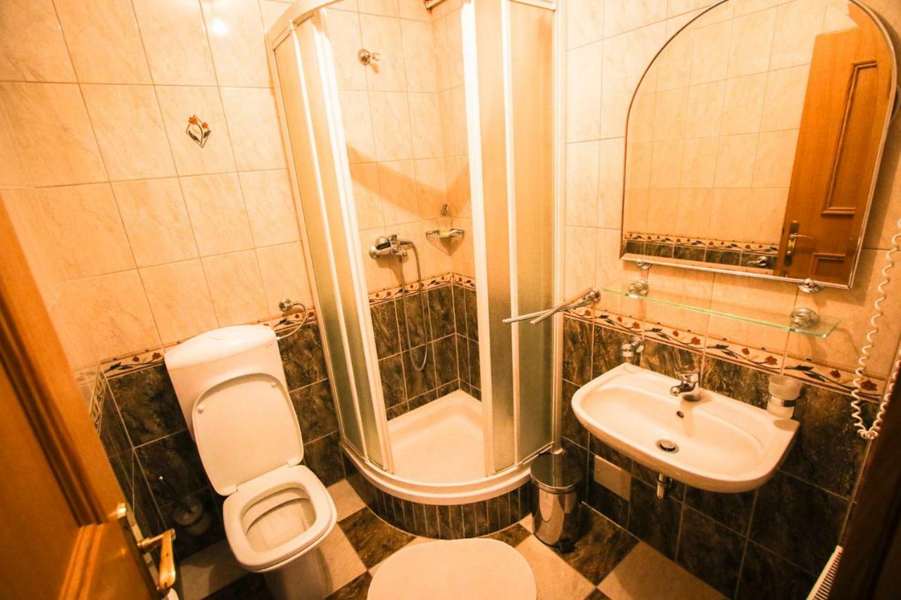 Moj Dom-Toplak Hotel Jursinci Luaran gambar